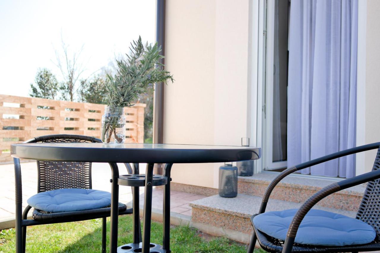 Karbonaca Apartments Fazana Ngoại thất bức ảnh